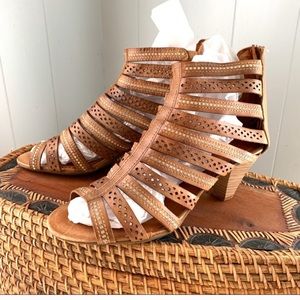 Pretty PIKOLINOS! Brown sandals!! EUC!